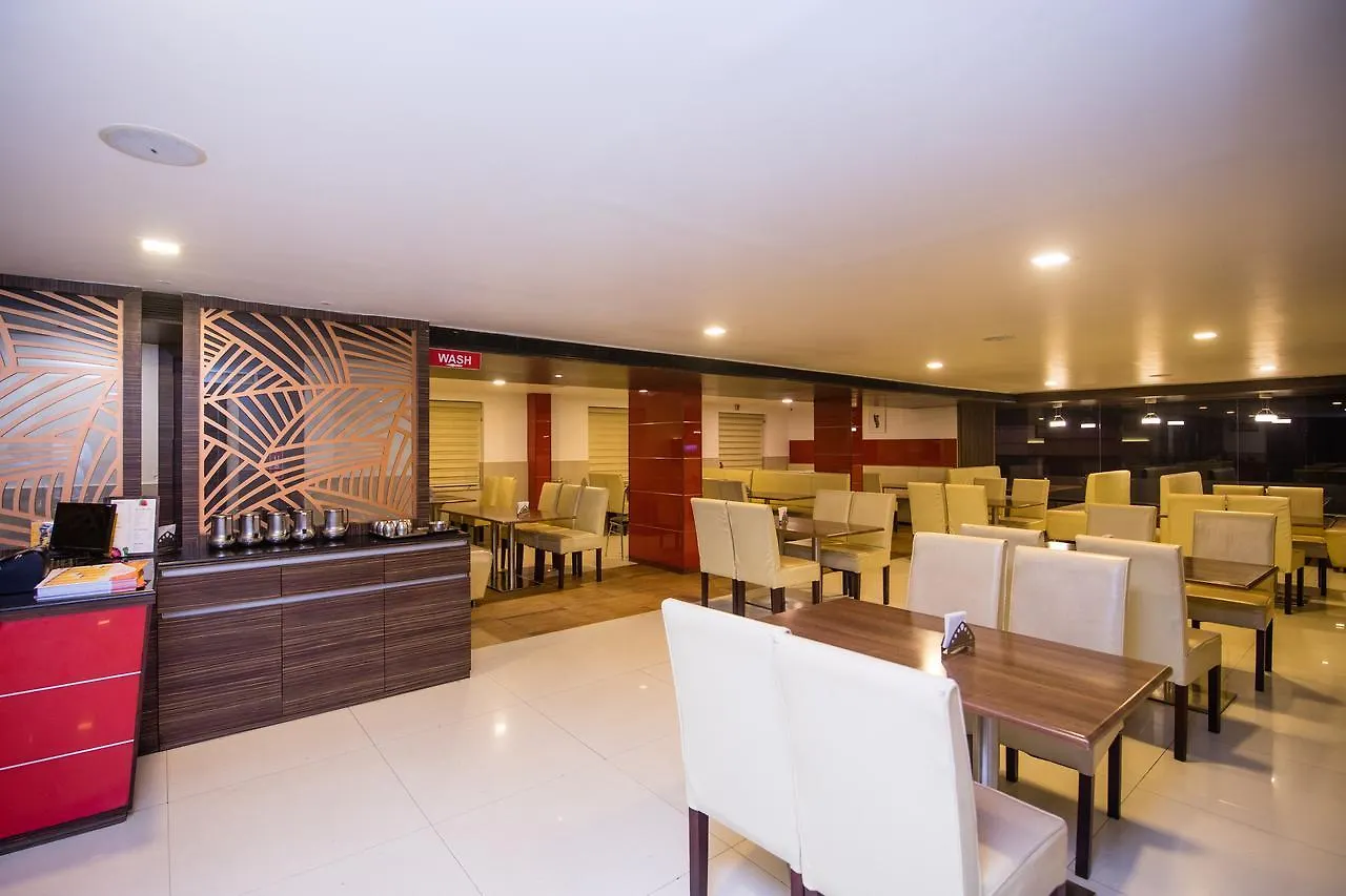 Hotel Kapilavasthu Palakkad 2*,  India