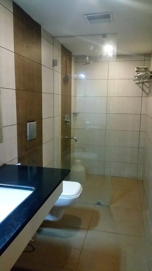 Hotel Kapilavasthu Palakkad 2*,  India