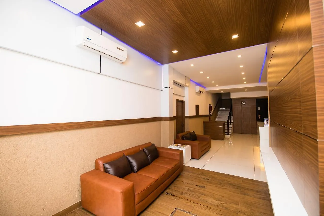 Hotel Kapilavasthu Palakkad 2*,