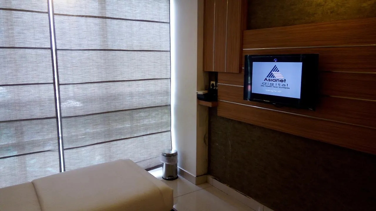 **  Hotel Kapilavasthu Palakkad Hindistan
